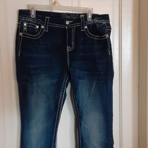 Midrise easy boot MissMe jeans.